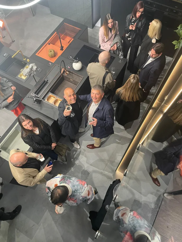 interventi-di-edilizia-per-showroom-elleci-milano